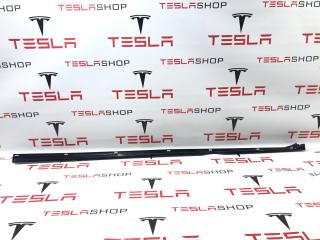 Молдинг накладки порога Tesla Model S 1 поколение [рестайлинг] 2017, 1012215-00-C