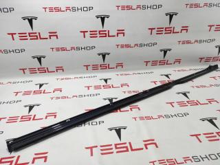 Молдинг накладки порога Tesla Model S 1 поколение 2015, 1012215-00-C