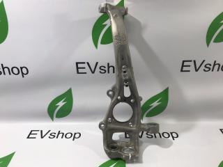 кулак поворотный левый Audi e-tron 1 поколение 2019, электро, 4M0407559, 4M0407241K