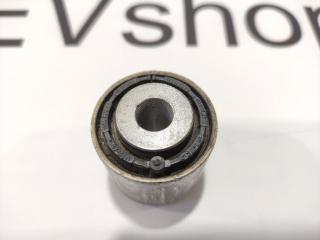 сайлентблок Audi e-tron 1 поколение 2019, электро, 4M0407152, 4M0407151, 4M0407181