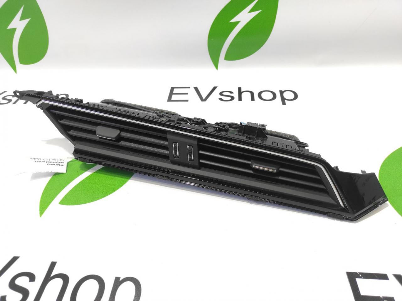 Воздуховод центральной панели Audi e-tron 1 поколение 2019, электро, 4KL820951A, 4KL.820.951 - фото №1