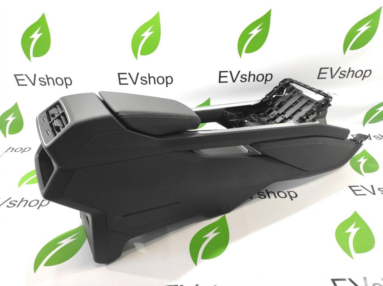 консоль салона (центральная часть) Audi e-tron 1 поколение 2019, электро, 4KL.864.261, 4KE864376, 4KE864205, 4KL863243, 4KE863305 - фото №1