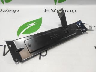 крепление ( кронштейн ) крыла Audi e-tron 1 поколение 2019, электро, 4KE810056A, 4KE.821.164