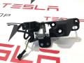 ручка внутренняя передняя правая Tesla Model X 1 поколение 2019, 1047632-00-C, 1047630-00-C - фото №4