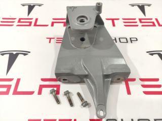 кронштейн двигателя Tesla Model X 1 поколение 2019, 1069434-SO-A, 1047167-00-J, 1075349