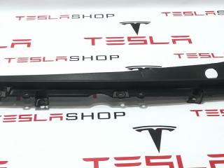 Подкапотная накладка стеклоочистителей Tesla Model S 1 поколение [рестайлинг] 2018, 1060509-00-B