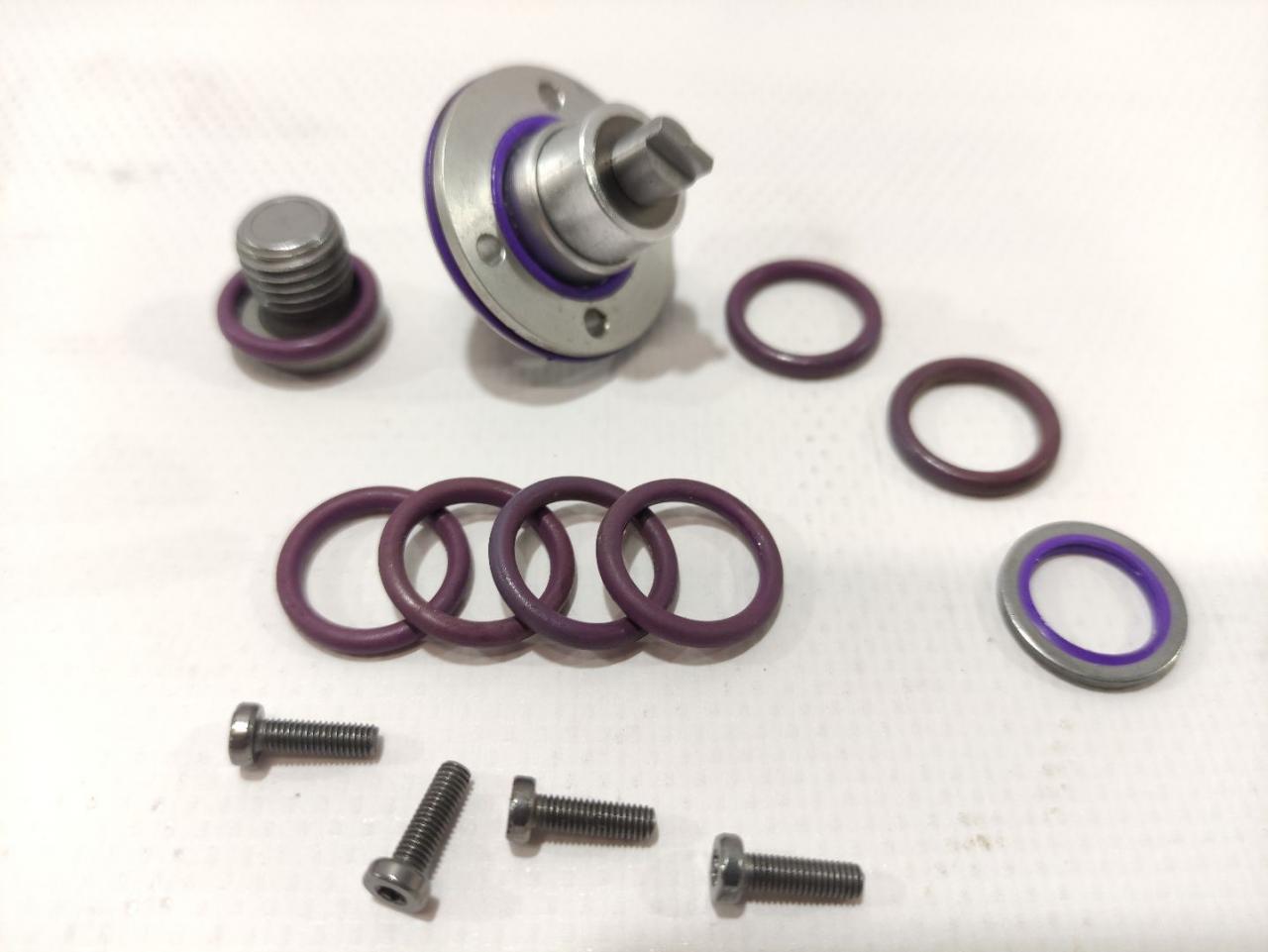 расширительный клапан кондиционера Audi e-tron 1 поколение 2019, электро, 4MO.816.102.B, 4MO.816.702.A - фото №1