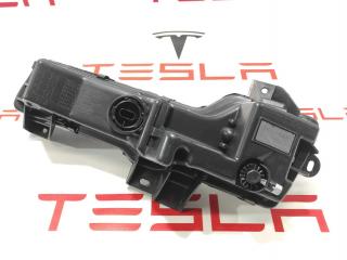 фара противотуманная правая Tesla Model 3 1 поколение (2017 - 2026), 1077392-00-F