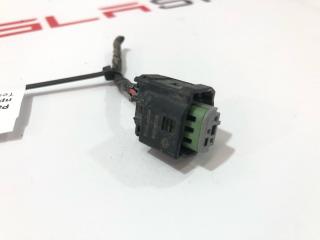 разъем (фишка) проводки Tesla Model S 1 поколение [рестайлинг] 2018, 1055747-00-E, 1004420-04-T