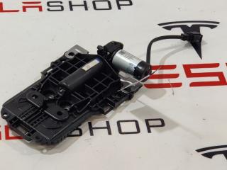 Механизм регулировки подголовника Tesla Model X 1 поколение 2019, AG151536-C1