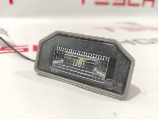 подсветка номера Tesla Model Y 1 поколение 2021, 1449730-00-B