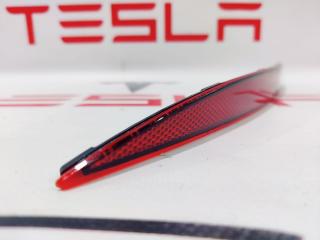 катафот Tesla Model Y 1 поколение 2022, 1495817-00-C