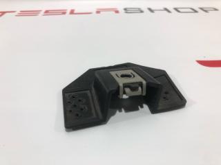 Кронштейн крепления защиты днища Tesla Model S 1 поколение [2-й рестайлинг] 2022, 1565582-00-A, 1750102-S0-A, 1614074-00-A, 1610476-00-A
