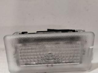 Фонарь подсветки салона Tesla Model 3 1 поколение 2019, 1007151-90-E