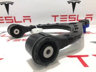 Рычаг верхний передний (подкова) Tesla Model X 1 поколение 2021, 1027322-00-D