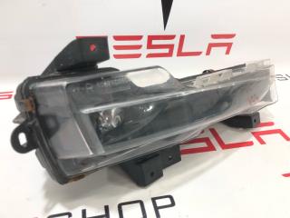 фара противотуманная правая Tesla Model Y 1 поколение (2020 - 2026), 1077392-00-F, 1507931-00-C