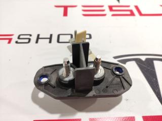 Разъем высоковольтный Tesla Model 3 1 поколение 2019, 1104428-11-M, 1088122-00-F, 1091913-00-E