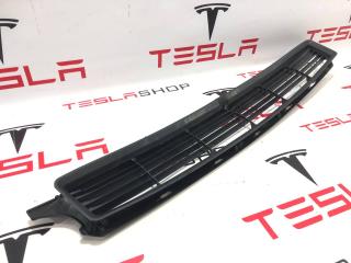 заглушка (решетка) в бампер Tesla Model X 1 поколение 2019, 1047734-00-F