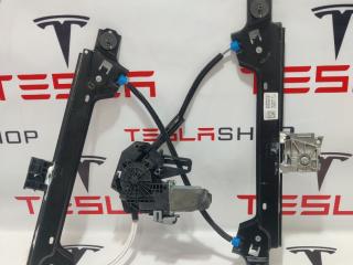 стеклоподъемник задний правый Tesla Model X 1 поколение 2019, электро, 1028821-00-F