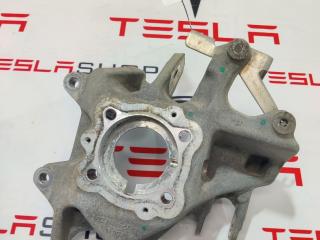 кулак задний правый Tesla Model X 1 поколение 2019, электро, 1101851-00-B, 1027416-00-A