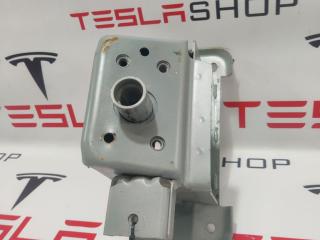 кронштейн переднего бампера LiXiang L9 1 поколение 2024, X01-84000001