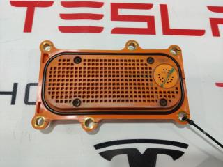 Крышка вентиляции основной батареи Tesla Model X 1 поколение 2016, 1039545-00-C