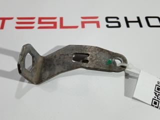 Кронштейн крепления тормозного шланга Tesla Model S 1 поколение 2015, 6006356-00-Z