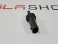 датчик температуры охлаждающей жидкости Tesla Model 3 1 поколение 2019, 1087957-00-A - фото №2