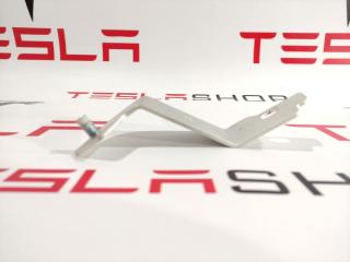 Крепление высоковольтной шины основной батареи Tesla Model S 1 поколение [рестайлинг] 2016, 1055688-00-A