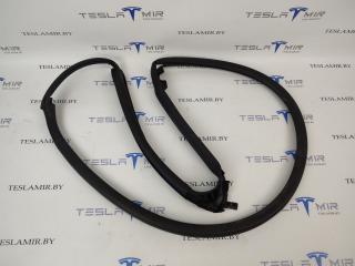 уплотнитель двери Tesla Model S 1 поколение [рестайлинг] 2018, 6009586-00