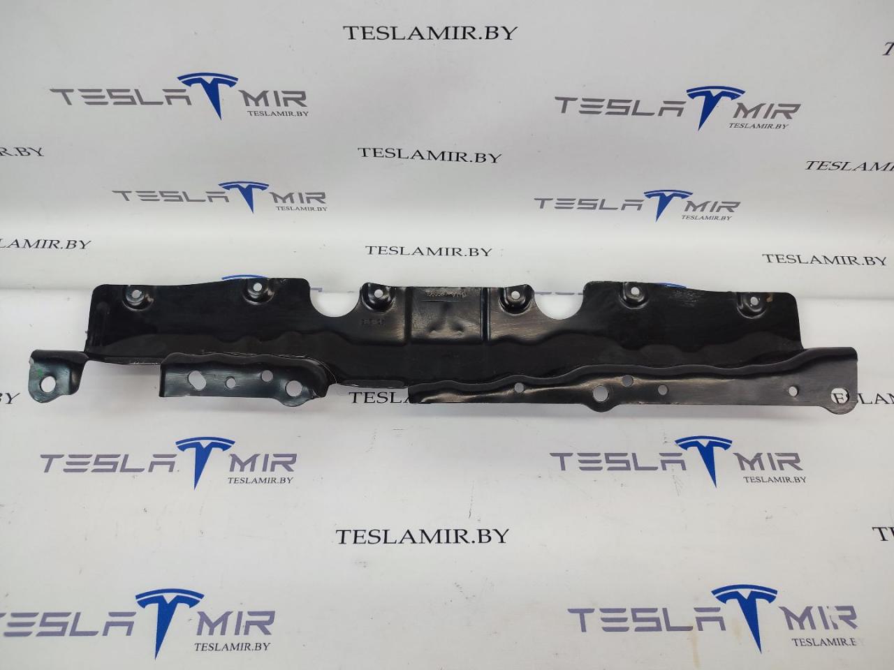 Кронштейн крепления батареи задний Tesla Model 3 1 поколение 2020, 1089308-01 - фото №1