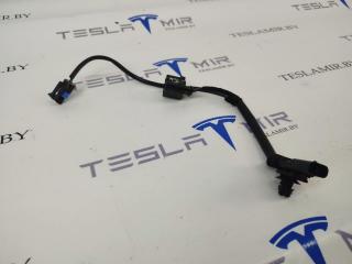 проводка бачка омывателя Tesla Model 3 1 поколение 2020, 1105306-00