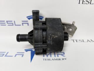 Насос охлаждающей жидкости Tesla Model S 1 поколение [рестайлинг] 2017, 1037327-00