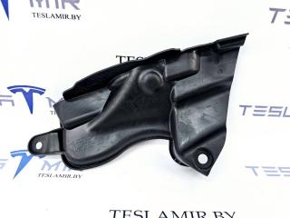 планка под капот Tesla Model 3 1 поколение 2021, 1081695-00