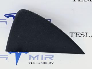 Накладка боковая торпеды левая Tesla Model 3 1 поколение 2023, 1083361-00