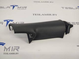 Накладка стойки С внутренняя правая верхняя Tesla Model 3 1 поколение 2023, 1086277-00