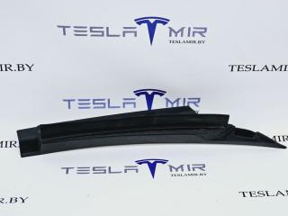 уплотнитель подкапотного пространства Tesla Model 3 1 поколение 2022, 1504935-00, 1504933-00
