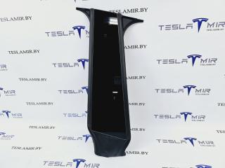 Накладка стойки B наружная + камера правая Tesla Model Y 1 поколение 2021, 1100619-00, 1494241-00, 1506886-00, 1516258-00