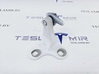 петля двери Tesla Model Y 1 поколение 2021, 1497499-00