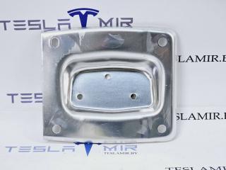 кронштейн заднего бампера Tesla Model 3 1 поколение 2020, 1530484-99