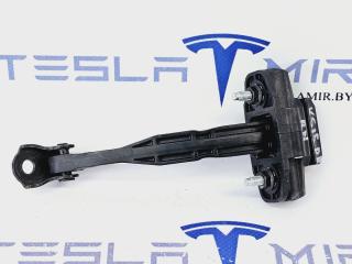 ограничитель открывания двери задней Tesla Model Y 1 поколение 2021, 1500684-00