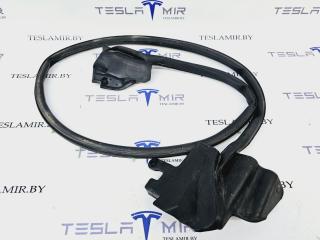 уплотнитель двери Tesla Model S 1 поколение [2-й рестайлинг] 2022, 1615098-00