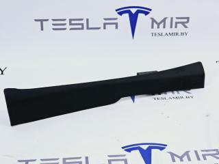 Накладка стойки А (дверного проема) - средняя часть левая Tesla Model S 1 поколение [2-й рестайлинг] 2022, 1566076-00