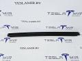 Уплотнитель стекла Tesla Model S 1 поколение [2-й рестайлинг] 2022, 1613733-00 - фото №2