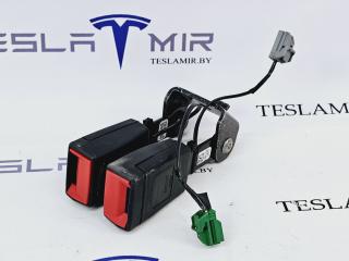 замок ремня безопасности Tesla Model S 1 поколение [2-й рестайлинг] 2022, 1592381-00
