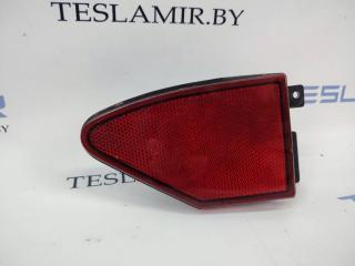 отражатель правый Tesla Model S 1 поколение [рестайлинг] 2017, 1022421-00