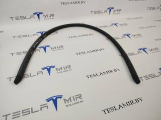 уплотнитель подкапотного пространства Tesla Model S 1 поколение [рестайлинг] 2018, 1060710-00