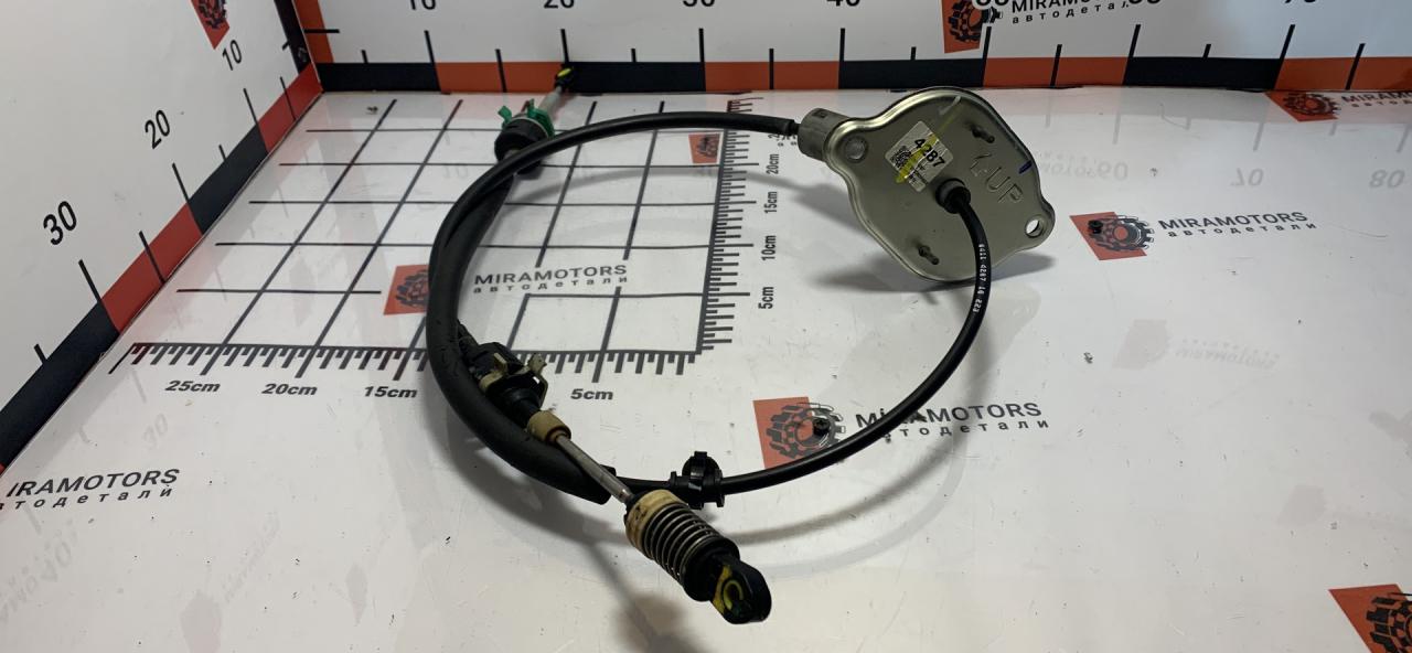 трос кулисы КПП Chevrolet Malibu 9 поколение 2017, 1.5 л., бензин, АКПП, седан - фото №1