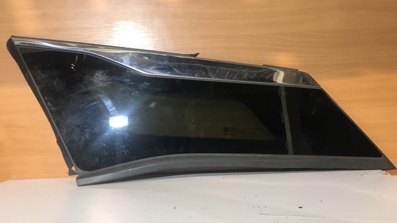 стекло кузовное боковое левое GMC Terrain 2 поколение 2018, 2.0 л., бензин, АКПП, внедорожник 5 дв. - фото №1