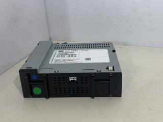 блок радио Chevrolet Equinox 3 поколение 2018, 1.5 л., бензин, АКПП, белый, внедорожник 5 дв., полный привод, 42554557